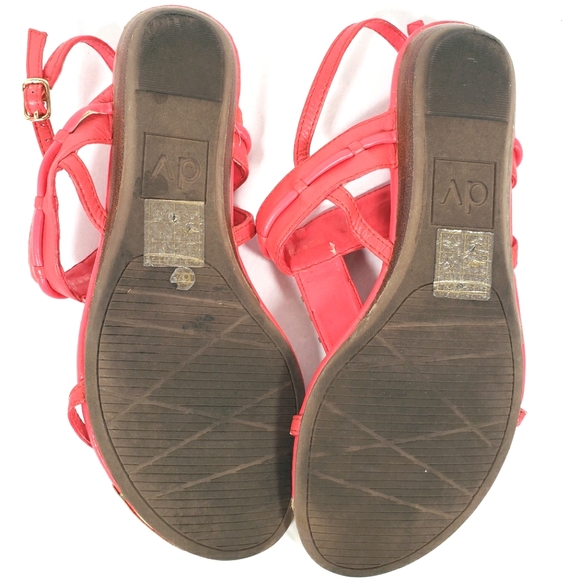 Dolce Vita Coral and Gold Sandles Size 6.5 - Picture 3 of 3